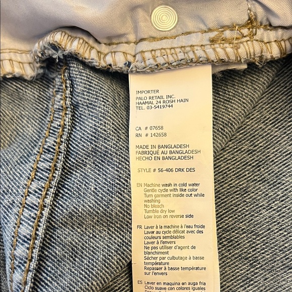 Refuge Denim  Mom High Rise Jeans - Blue size 13 - Picture 4 of 8